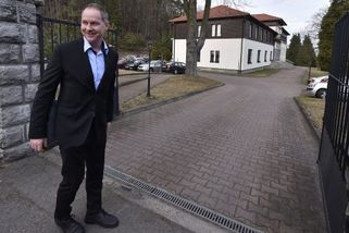 Levné ubytování a bazén poslance netáhne. Šéfka Sněmovny nevylučuje prodej - Seznam Zprávy